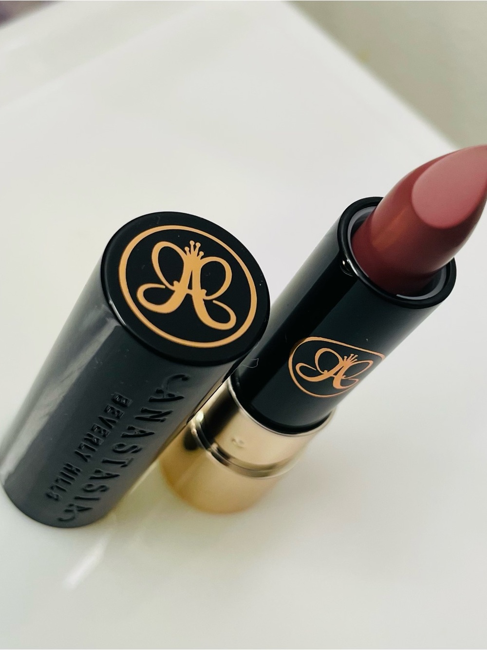 Anastasia Beverly Hills Matte Lipstick, Dead Roses, 1.3 g, 0.045 fl oz - Picture 5 of 5